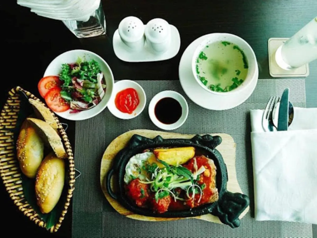 Diamond Blue Hotel Nha Trang