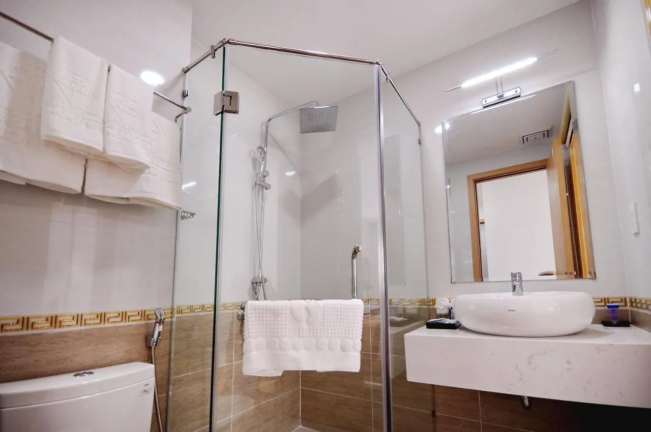 Diamond Blue Hotel Nha Trang 3*,  Vietname
