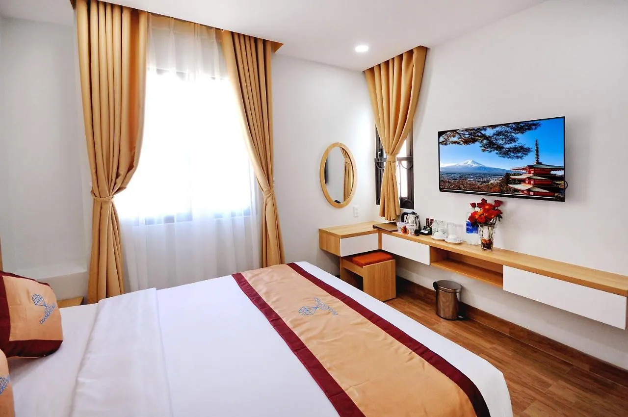 Diamond Blue Hotel Nha Trang